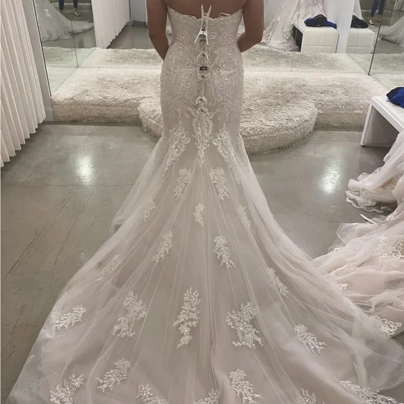 Stella York 6743 color: moscato